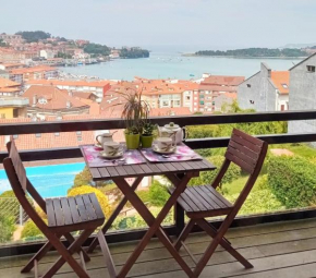 Terraza y piscina con vistas espectaculares al mar Parking cubierto